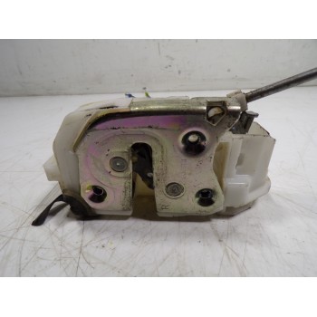 CERRADURA PUERTA DELANTERA DERECHA 5715A576 