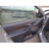 ford focus berlina (cak) del año 2000