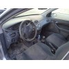ford focus berlina (cak) del año 2000