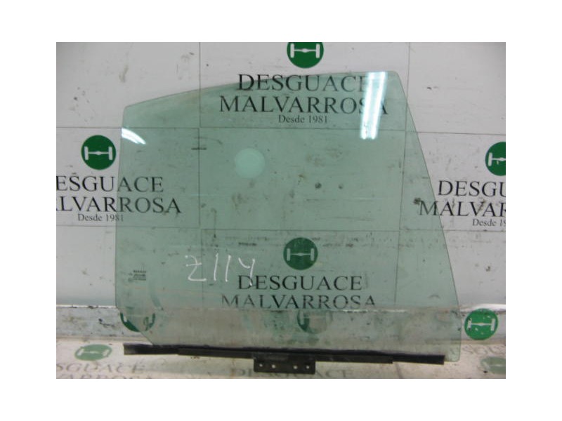 Recambio de cristal puerta trasero derecho para renault megane i classic (la0) 1.6e rn referencia OEM IAM   