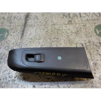 MANDO ELEVALUNAS DELANTERO DERECHO 