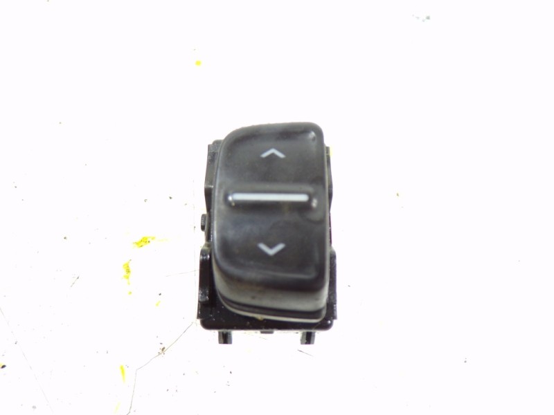 Recambio de mando elevalunas delantero izquierdo para dacia sandero 1.2 16v cat referencia OEM IAM 254214937R 254214937R 1009371