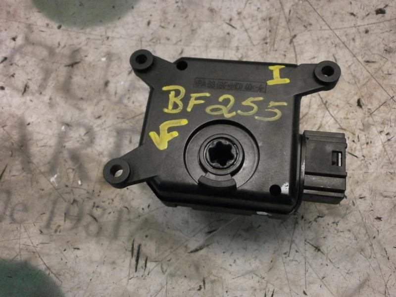 Recambio de motor apertura trampillas climatizador para citroën c4 coupe collection referencia OEM IAM   