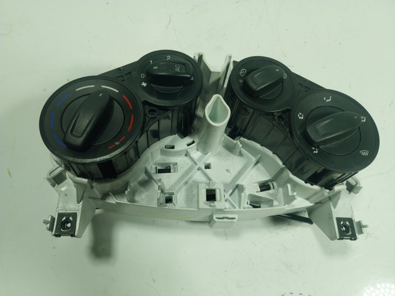 Recambio de mando climatizador para ford ka (ru8) 1.2 referencia OEM IAM 1830994 5Q0600000 