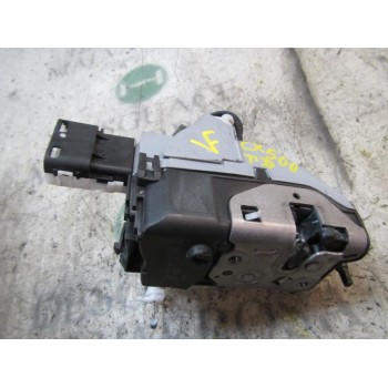 CERRADURA PUERTA TRASERA DERECHA 9138Q8 