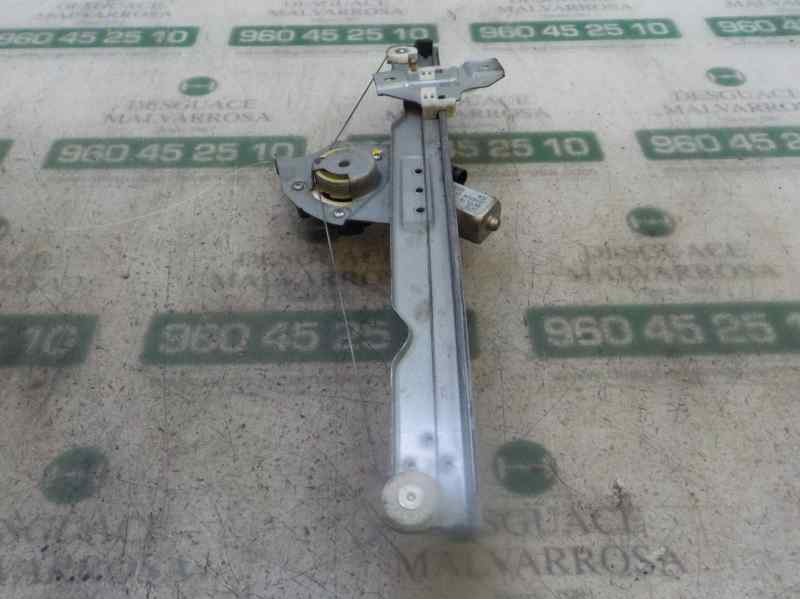 Recambio de elevalunas delantero derecho para dacia duster 1.5 dci diesel fap cat referencia OEM IAM 807206838R 3L3011G 