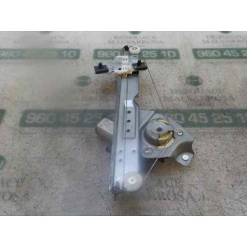 ELEVALUNAS TRASERO DERECHO 8200733832 3L2462G 