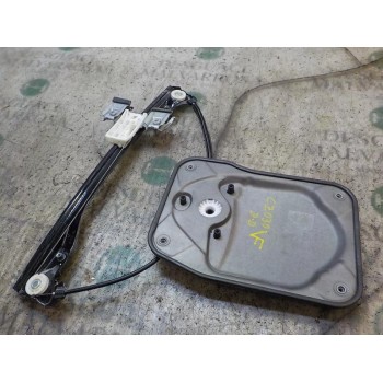 ELEVALUNAS DELANTERO DERECHO 5J4837462 