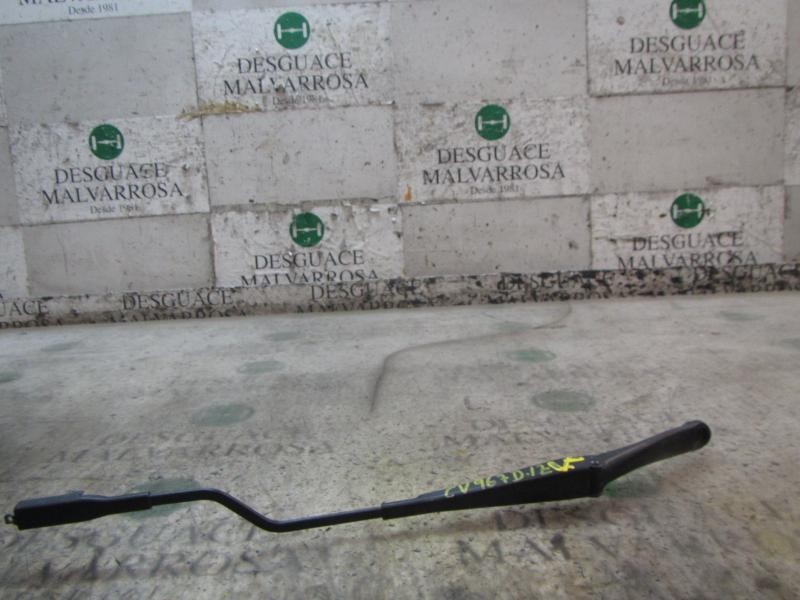 Recambio de brazo limpia delantero izquierdo para fiat grande punto (199) 1.9 8v jtd cat referencia OEM IAM 51701422  