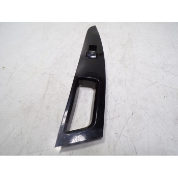 MANDO ELEVALUNAS TRASERO DERECHO 1946782 DS7314A567B 