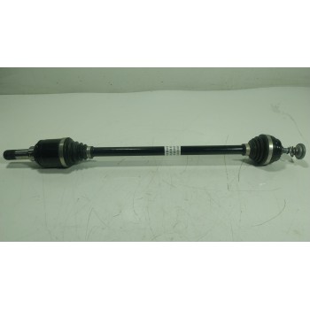 TRANSMISION TRASERA DERECHA 33208482604 848260401 