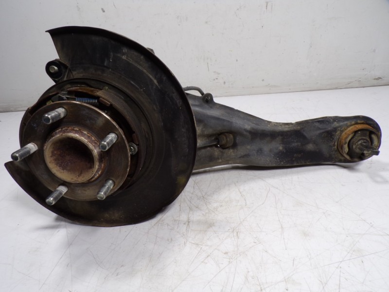 Recambio de mangueta trasera derecha para mitsubishi asx (ga0w) 1.6 cat referencia OEM IAM 4125A014  3785A008