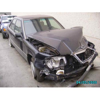 MERCEDES-BENZ CLASE E (W124) BERLINA