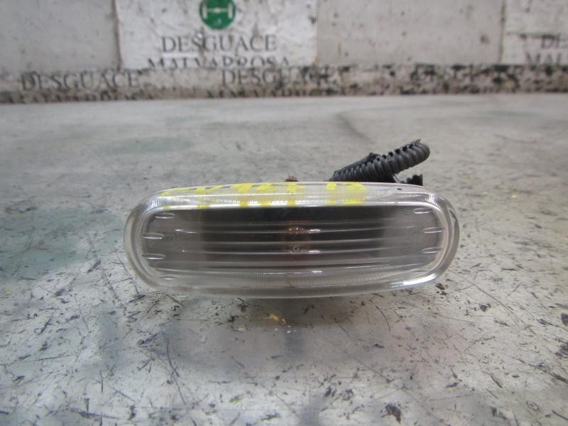 Recambio de piloto lateral izquierdo para fiat grande punto (199) 1.9 8v jtd cat referencia OEM IAM 51717793  