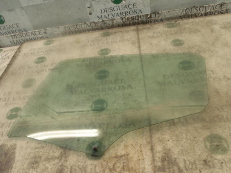 Recambio de cristal puerta trasero izquierdo para peugeot 308 confort referencia OEM IAM 9203HR  