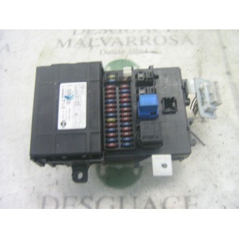 CAJA RELES / FUSIBLES 