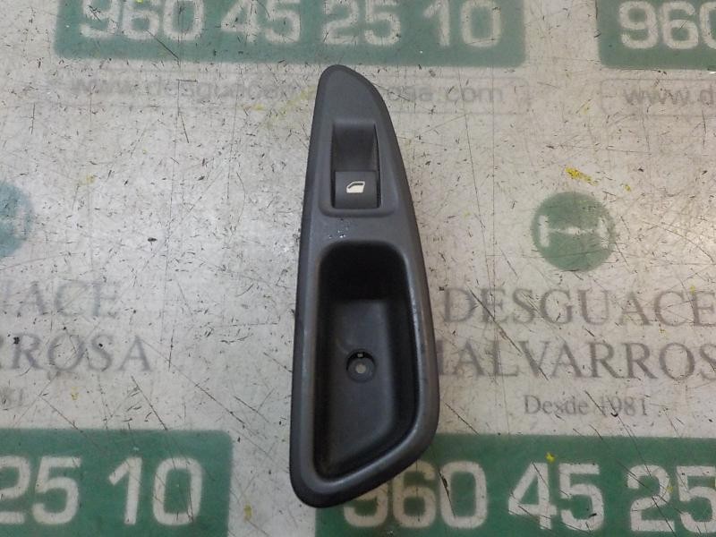 Recambio de mando elevalunas trasero derecho para peugeot 308 sw envy referencia OEM IAM 649030  
