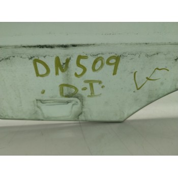 CRISTAL PUERTA DELANTERO IZQUIERDO 7N0845201 