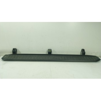 ESTRIBO 5108360290 517716A220 