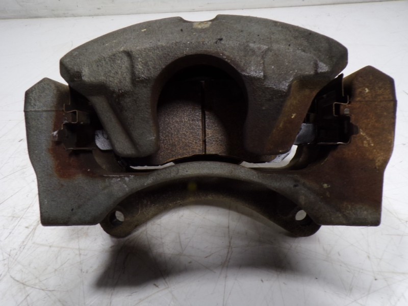 Recambio de pinza freno delantera derecha para mitsubishi asx (ga0w) 1.6 cat referencia OEM IAM 4605A862  