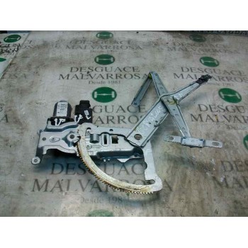 ELEVALUNAS DELANTERO DERECHO 