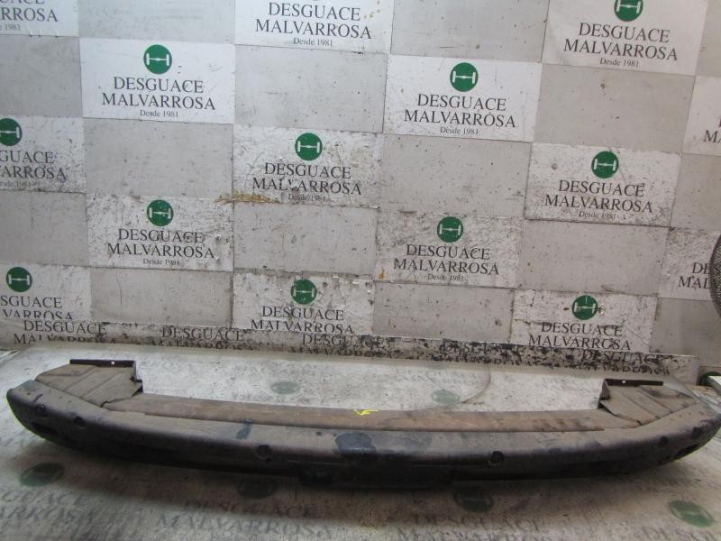 Recambio de refuerzo paragolpes delantero para chrysler voyager (gs) 2.5 turbodiesel referencia OEM IAM   