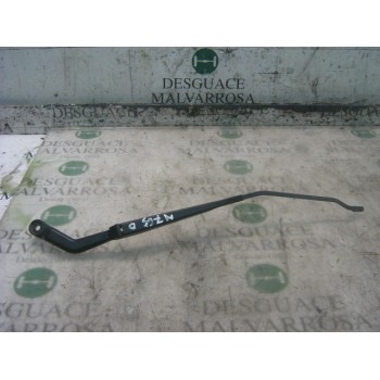 BRAZO LIMPIA DELANTERO DERECHO 