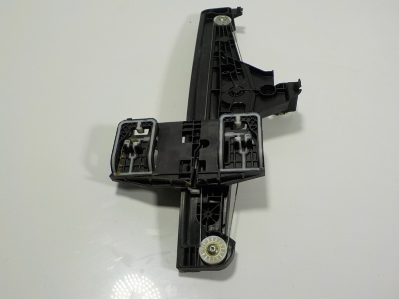 Recambio de elevalunas trasero derecho para peugeot 208 (p2) 1.2 puretech referencia OEM IAM 9829045580 982904558000 39182146