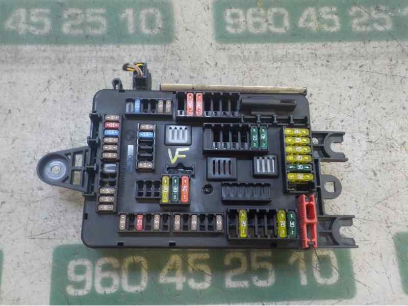 Recambio de caja reles / fusibles para bmw serie 1 lim. (f20) 2.0 turbodiesel referencia OEM IAM 61149259466 61149337881 