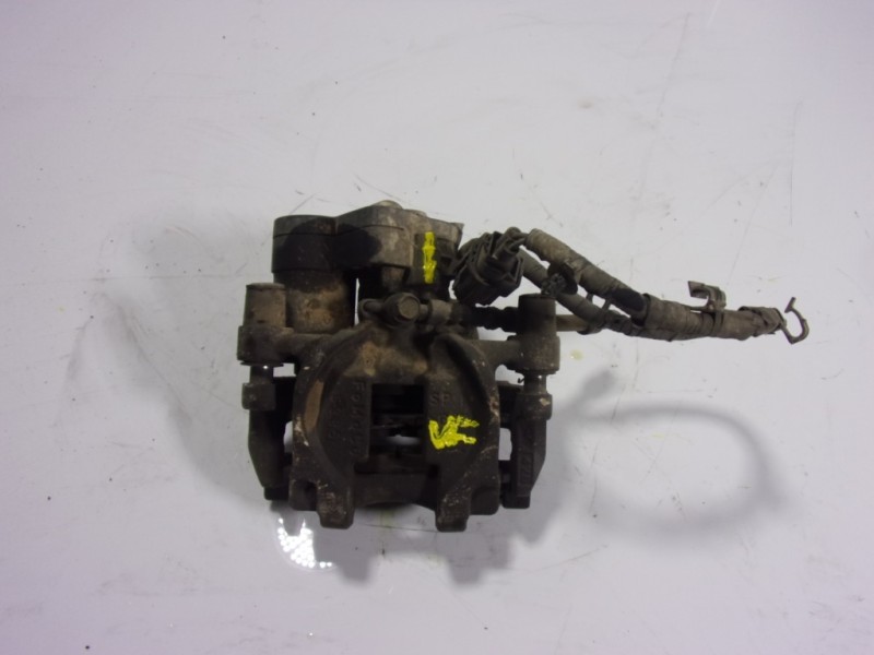 Recambio de pinza freno trasera derecha para ford mondeo lim. trend referencia OEM IAM 2439127  