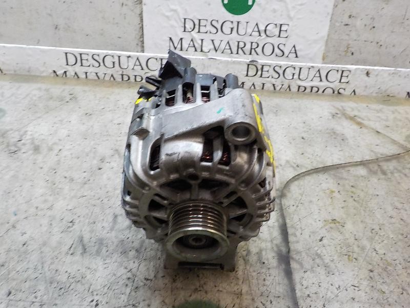 Recambio de alternador para ford fiesta (ccn) trend referencia OEM IAM 2265722 AV6N10300HA 2606952B