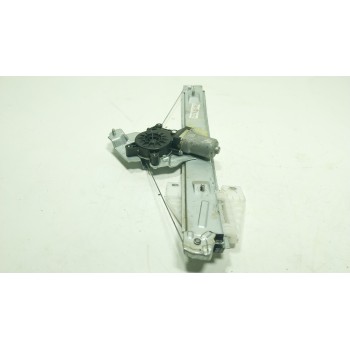 ELEVALUNAS DELANTERO DERECHO 807206951R 