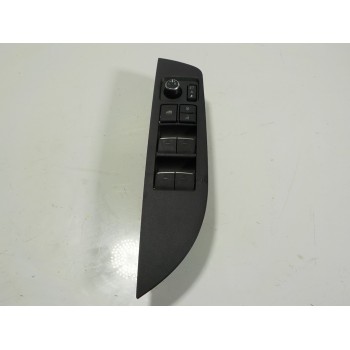 MANDO ELEVALUNAS DELANTERO IZQUIERDO 7423202J70 8404002160 125120221