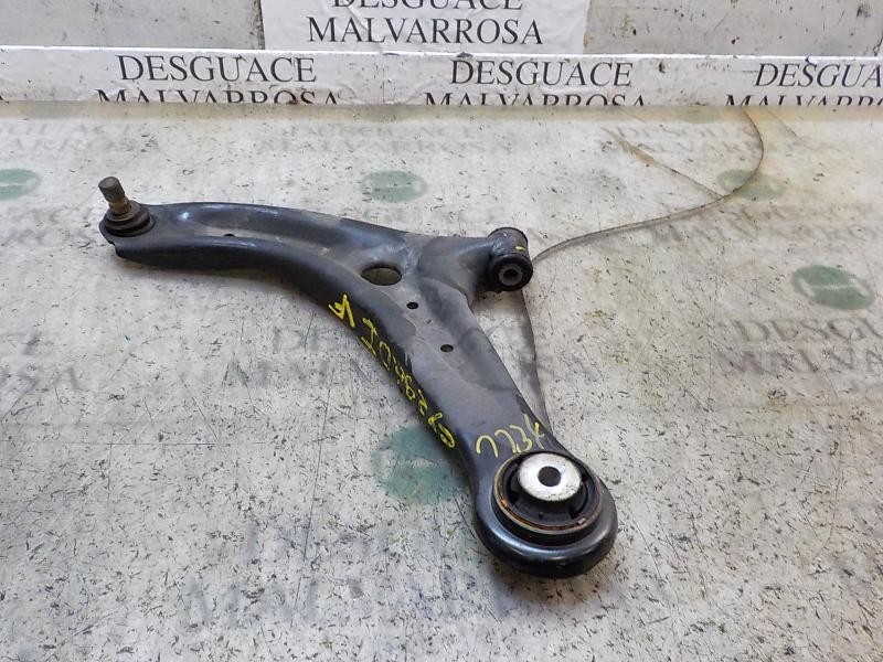 Recambio de brazo suspension inferior delantero izquierdo para ford fiesta (ccn) trend referencia OEM IAM 1737305  