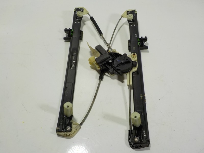 Recambio de elevalunas trasero izquierdo para land rover range rover sport hse referencia OEM IAM LR057341 DK6227001AE 