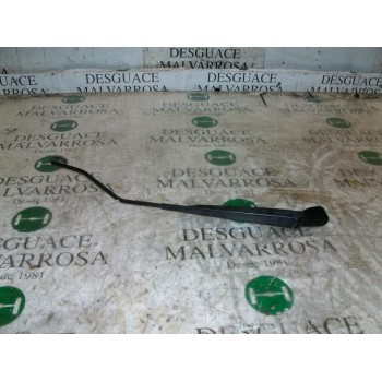 BRAZO LIMPIA DELANTERO DERECHO 