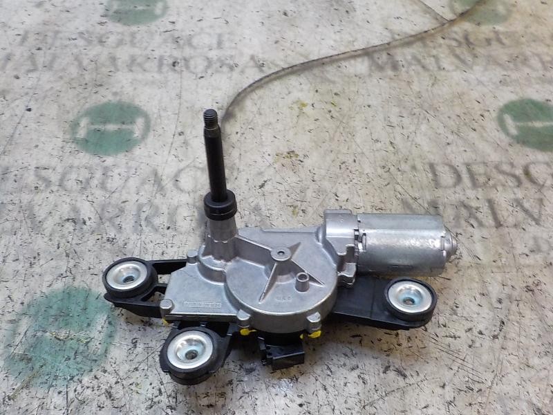 Recambio de motor limpia trasero para ford fiesta (ccn) trend referencia OEM IAM 1774291 0390201252 0390201252