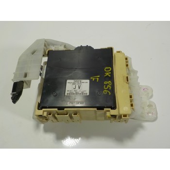 CAJA RELES / FUSIBLES 8273012X70 8922102331 8922002021