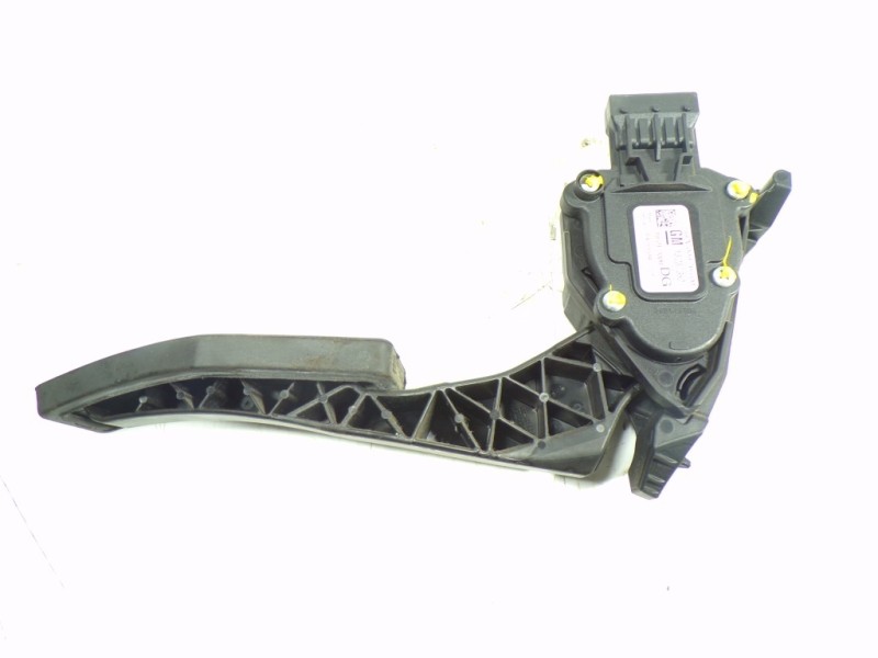 Recambio de potenciometro pedal para opel insignia berlina 2.0 cdti cat referencia OEM IAM 13237352 13237352 