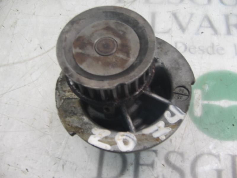 Recambio de bomba agua para opel corsa b sport referencia OEM IAM   