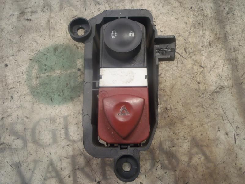 Recambio de warning para renault scenic ii confort dynamique referencia OEM IAM   