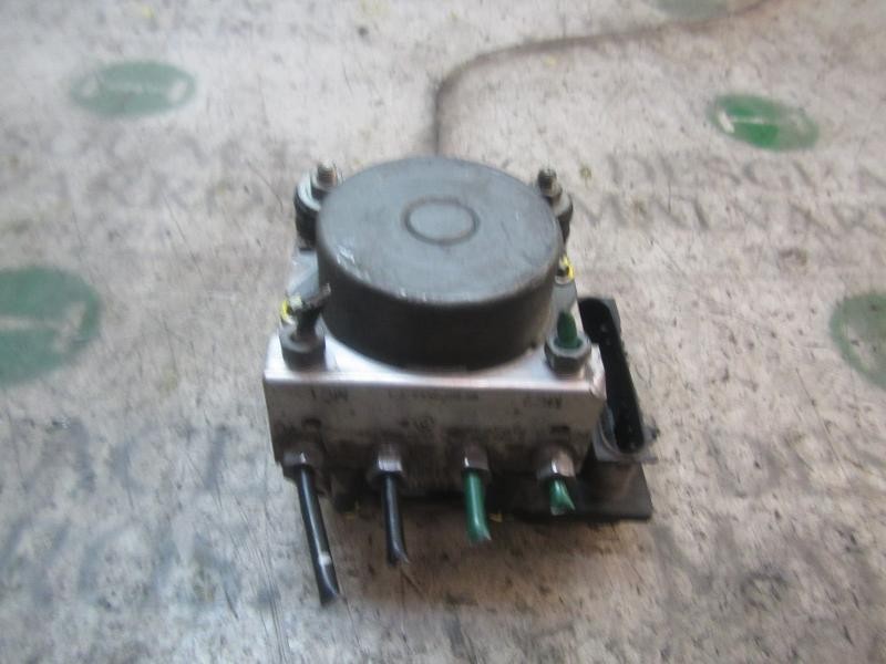 Recambio de abs para renault clio iii confort dynamique referencia OEM IAM   