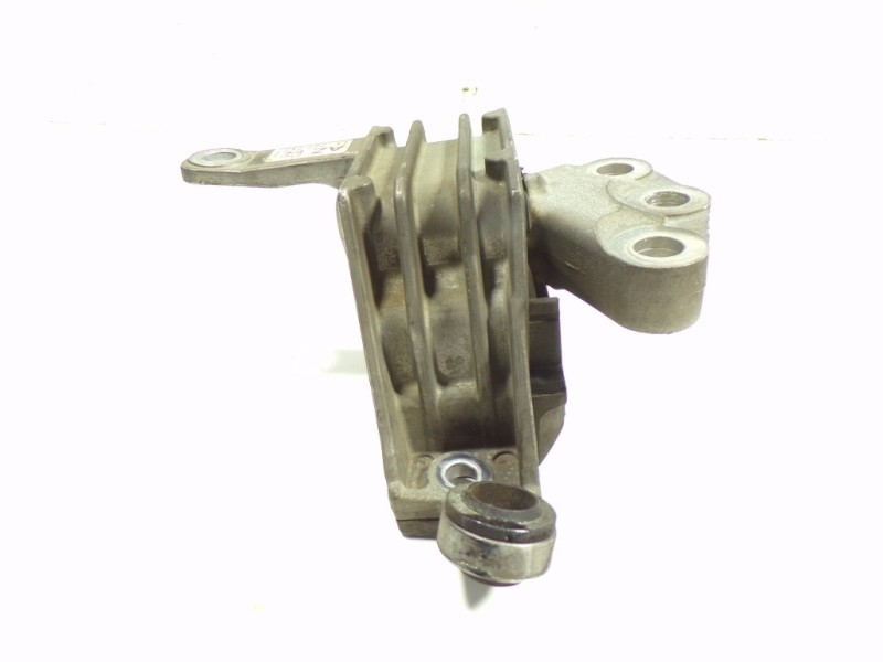 Recambio de soporte motor derecho para opel insignia berlina 2.0 cdti cat referencia OEM IAM 13227717 13227717 