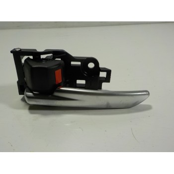 MANETA INTERIOR DELANTERA IZQUIERDA 6920602370C0 GE0049426 MOU022531