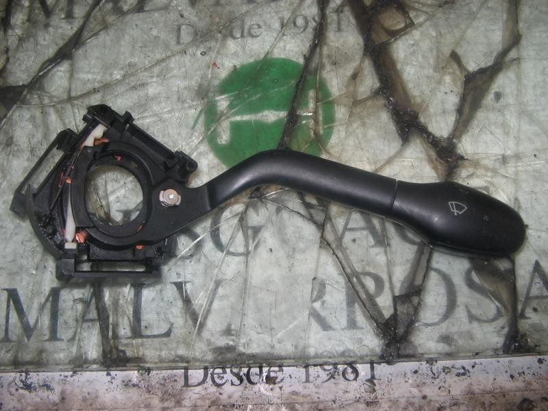 Recambio de mando limpia para seat ibiza (6k) clx referencia OEM IAM   