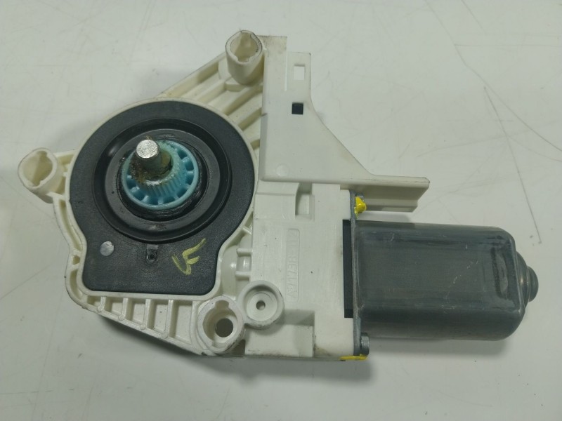 Recambio de motor elevalunas trasero izquierdo para seat alhambra (710, 711) 2.0 tdi referencia OEM IAM 8K0959802B 8K0959802B 