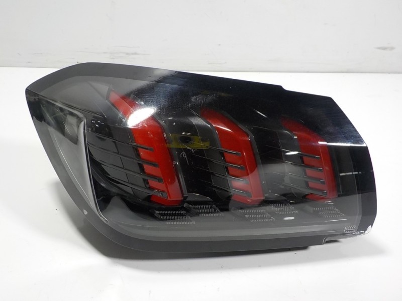 Recambio de piloto trasero izquierdo para peugeot 208 (p2) 1.2 puretech referencia OEM IAM 9823216880 9823216880 L297197