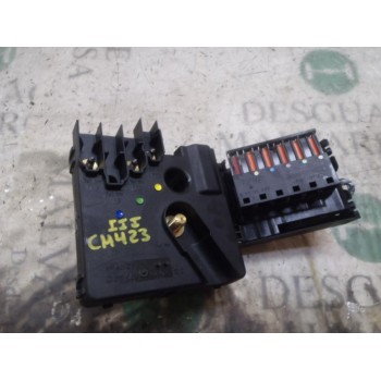 CAJA RELES / FUSIBLES A2119820402 A2119820402 