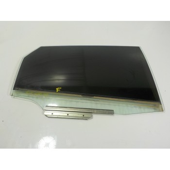 CRISTAL PUERTA TRASERO DERECHO 6810302340 