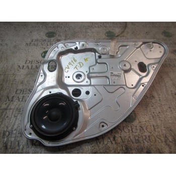 ELEVALUNAS TRASERO DERECHO 